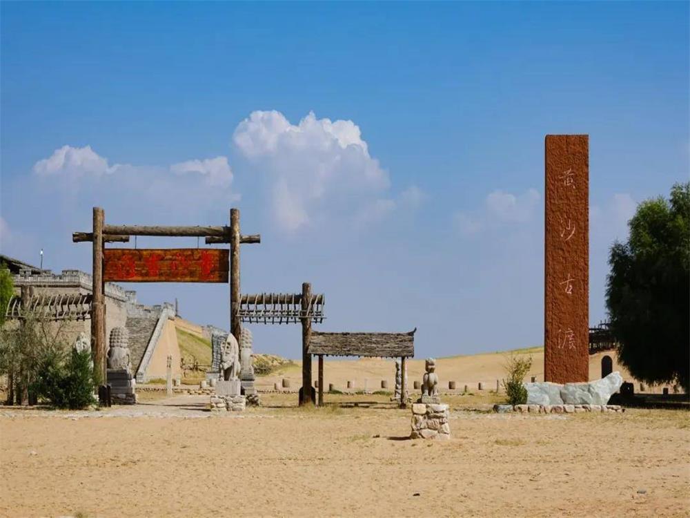Ningxia: Desert, Yellow River, Goji Berry Garden, Experience Western Xia Culture, Taste Hui Cuisine
