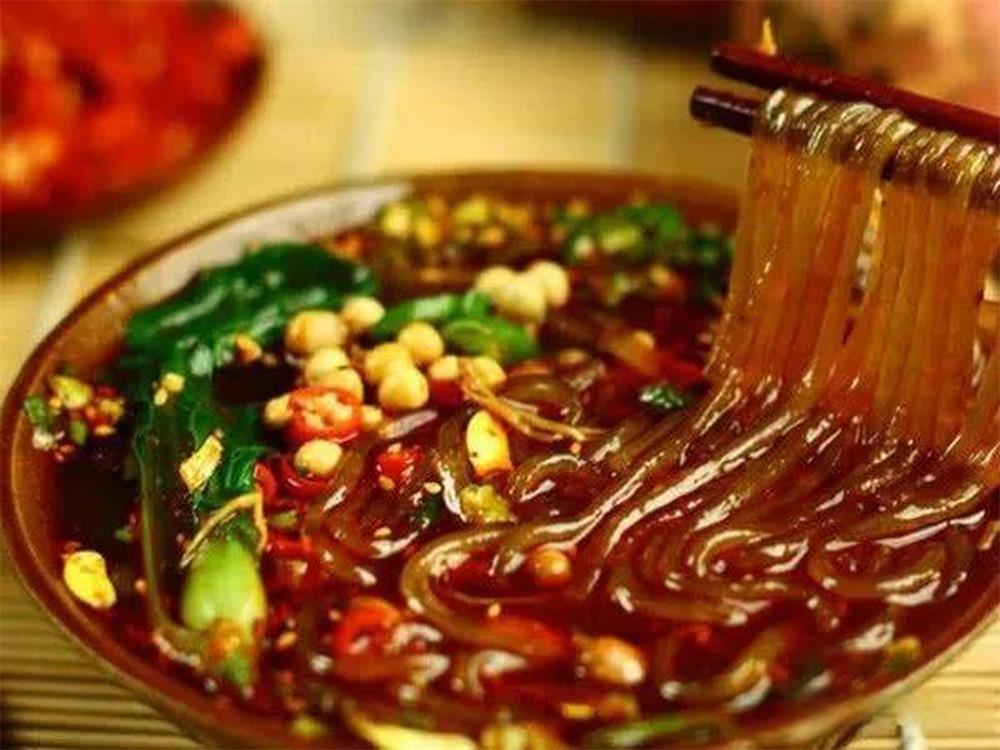 Chongqing: Experience the charm of the foggy city and enjoy the spiciness of the mountain city