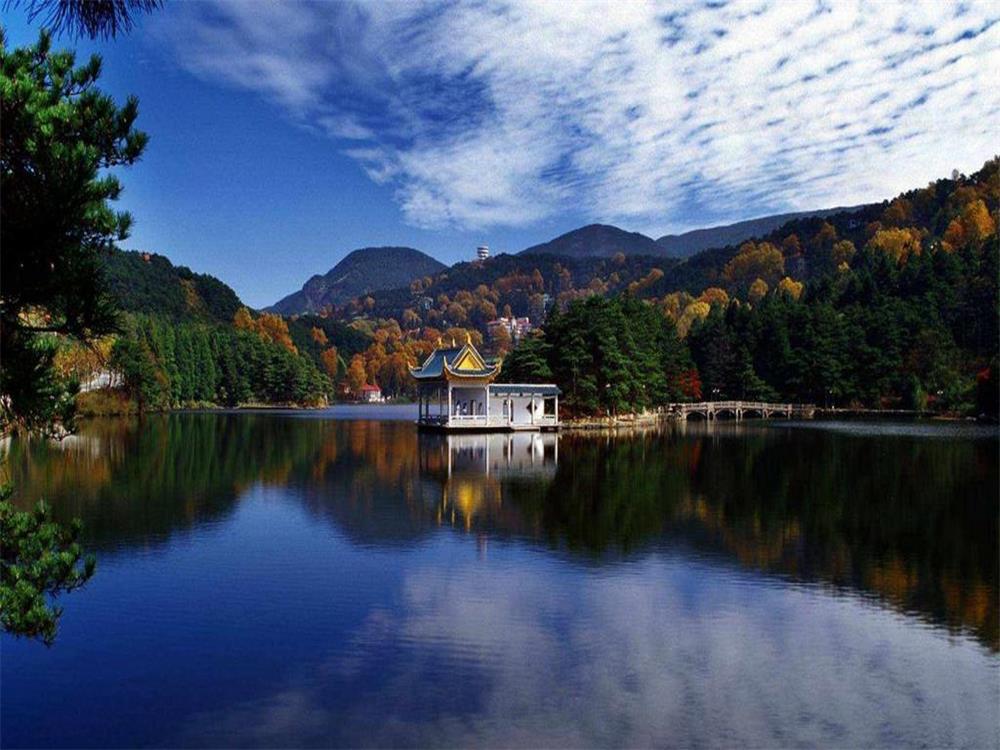 Jiangxi: Exploring history, strolling through the sea of clouds, searching for autumn in ancient villages, and exploring the charm of Jiangxi